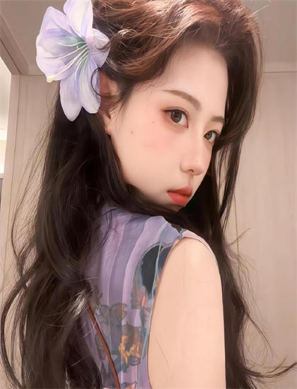 大杳蕉狼人欧美_GOGOGO高清在线观看视频_仙踪林免费视频入口